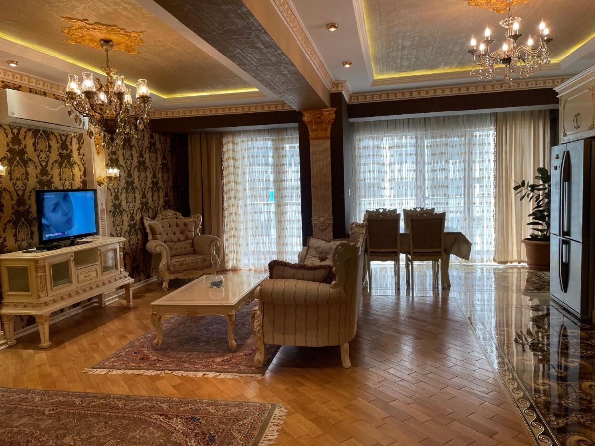 באקו Park Azure Louvre Apartment מראה חיצוני תמונה